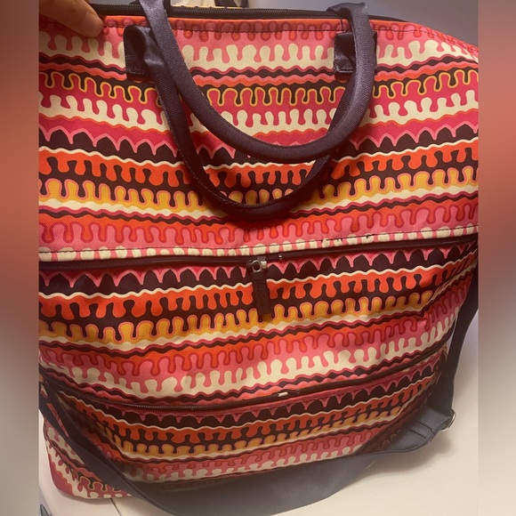 VERA BRADLEY Lighten Up Expandable Travel Weekender Bag - Picture 14 of 15